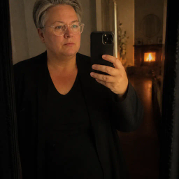 Portrait of Olivia Edwards